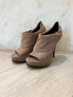Elizabeth and James E-More Taupe Suede Platform Peep Toe Booties [Insert Size He